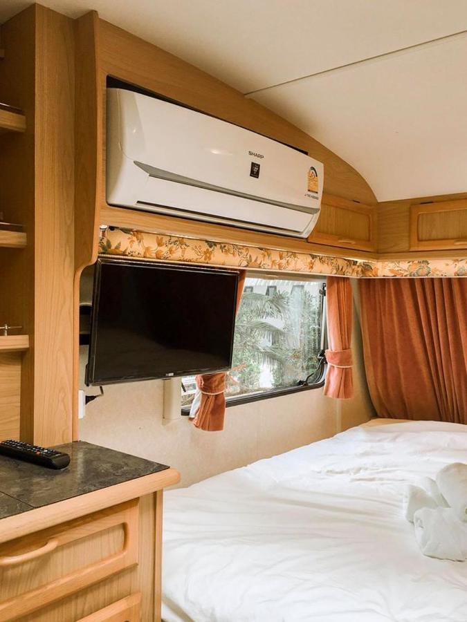 Nice Nite Campervans Αγιουτάγια Εξωτερικό φωτογραφία