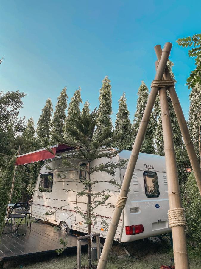 Nice Nite Campervans Αγιουτάγια Εξωτερικό φωτογραφία